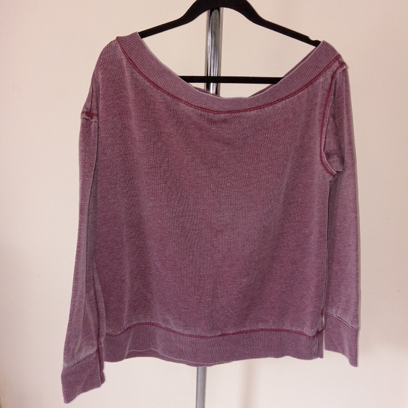Maurices Oversized Off The Shoulder Wine Color Sweatshirt Medium - Picture 5 of 10